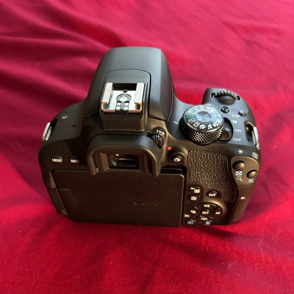 Canon eos 800D Kit